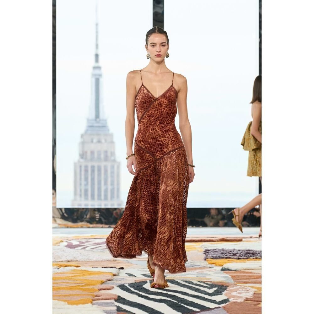 Ulla Johnson Elodie Brown Velvet Midi Dress US2